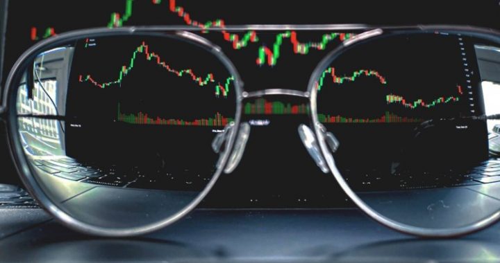 Bitcoin Traders Watching Closely As Trump Hints At Imminent Iran Deal