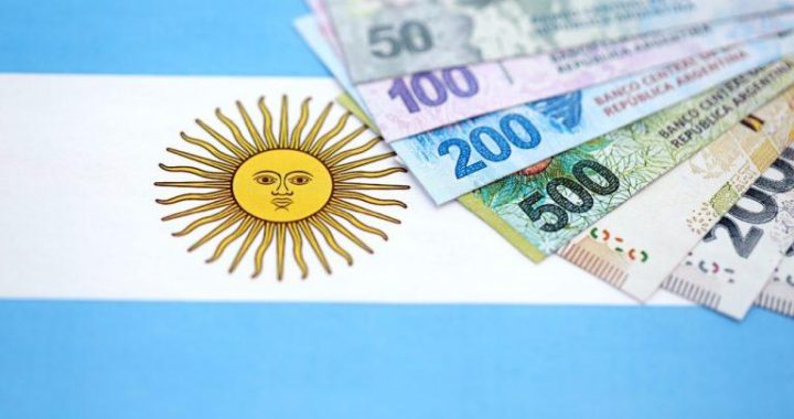 President Milei Exempts Registered Crypto Exchanges From Argentina’s ‘Cheque Tax’