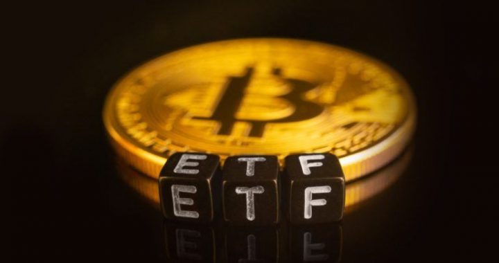 Bitcoin ETFs Lose $82M as Ark and Blackrock Reverse Prior Session Gains