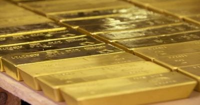 Gold falls to $3,943, lowest since Nov ’25; Yen crash triggers stop-losses