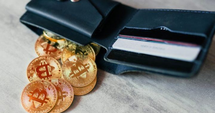 Is Bitcoin Cheap Yet? Grayscale Flags 2 Catalysts That Could Decide BTC’s Next Move