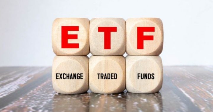 HYPE ETFs Pull in $111 Million as Bitcoin and Ether Funds Lose Over $2 Billion