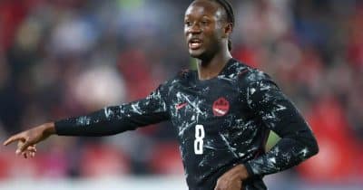 Canada’s Ismaël Koné suffers broken leg in World Cup match against Qatar