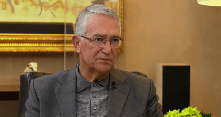 Mexican Billionaire Ricardo Salinas Steers Clear of the AI Bubble, Channels Fresh Fiat Directly Into Bitcoin