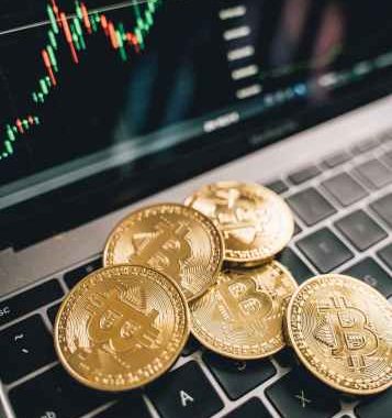 MicroStrategy’s New Bitcoin Sale Authorization Puts Altcoin Traders On Edge
