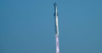 SpaceX stock returns to $2T market cap after post-IPO fluctuations