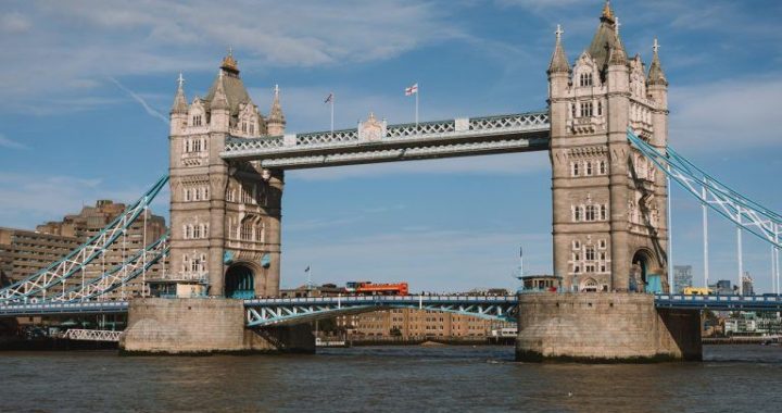 UK Unveils Final Crypto Rulebook as FCA Cuts Stablecoin Capital Floor