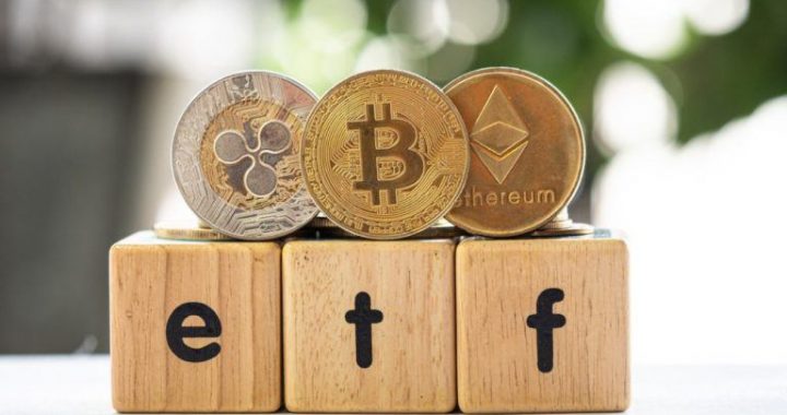 Blackrock Ignites Crypto ETF Comeback as Bitcoin, Ether Flows Turn Green