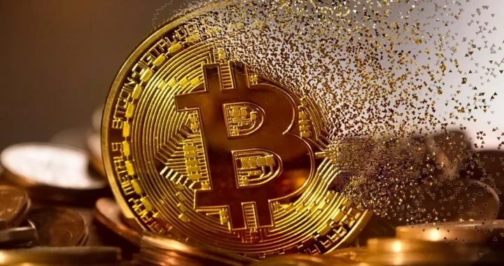 Bitcoin stopped trading the war. That’s the whole story.