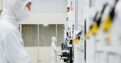 Chip rout snowballs as semiconductor selloff reshapes investor sentiment across markets