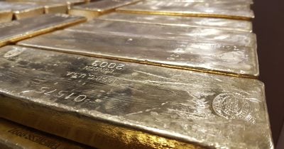 Gold prices fall on Fed rate hike prospects; Brent crude tops $100