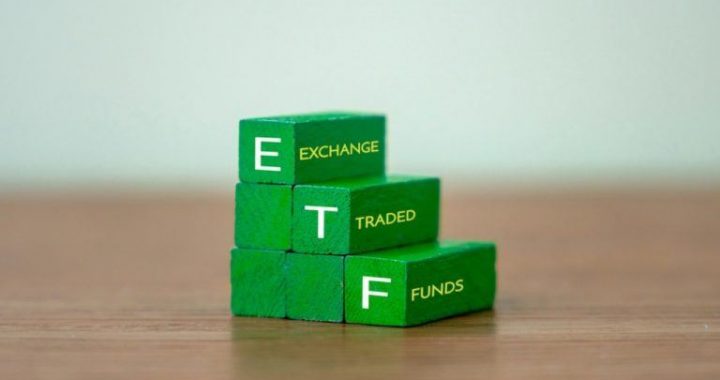 Fidelity’s FBTC Leads $222 Million Bitcoin ETF Rebound After 10 Days of Outflows