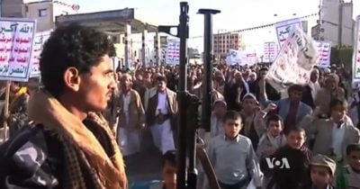 Houthi rebels attack Saudi oil tankers, sending Brent crude past $100 and testing Bitcoin’s safe-haven narrative