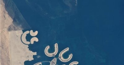 US strikes Iran for seventh night amid escalating Gulf tensions