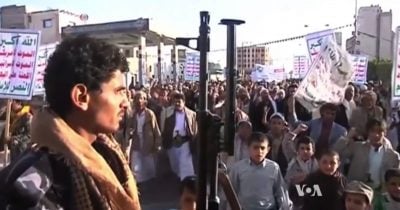 Iran urges Houthis to block Red Sea if US targets energy sites