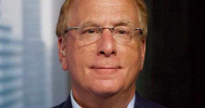Blackrock CEO Larry Fink ‘Very Bullish’ on Markets as Bitcoin Stabilizes