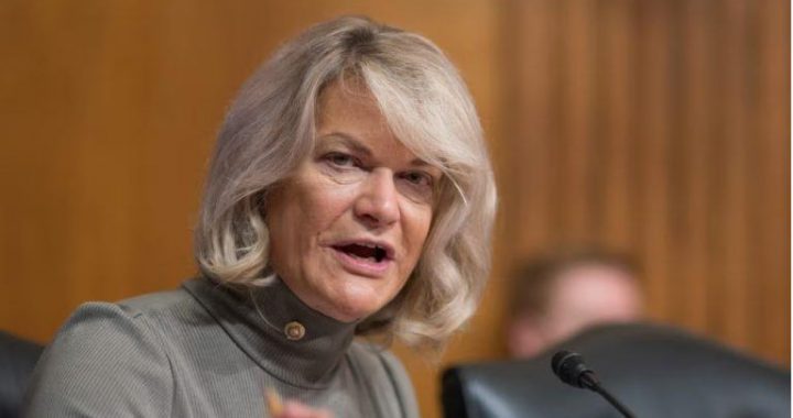 CLARITY Act Would Protect Customer Crypto From Exchange Bankruptcies, Senator Says