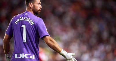 Unai Simon warns teammates to keep Cristiano Ronaldo away from box