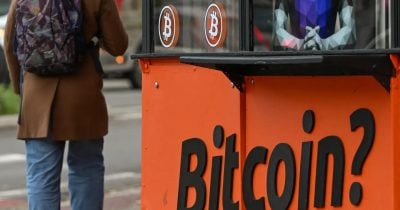 Bitcoin drops below $76K, wiping out $100M in long positions