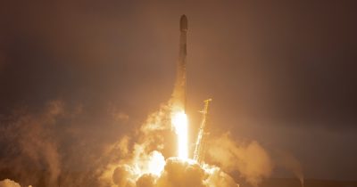 SpaceX rallies 9% ahead of first EPS report amid high short interest and lock-up expiration