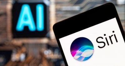 Apple in talks to pay publishers nine-figure sum for Siri content