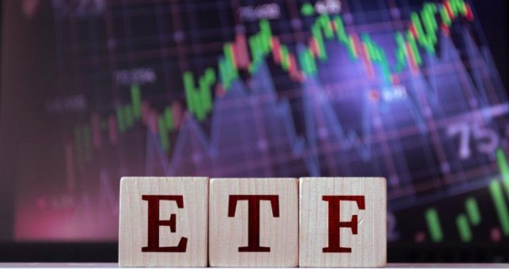 Bitcoin, Ether ETFs Pull In $2.6B in Strongest Week Since October