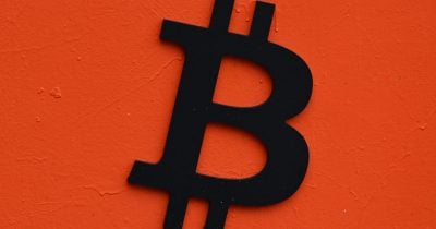 Nakamoto sells 600 BTC in Q2 to pay off Kraken loan, holdings drop to $262M
