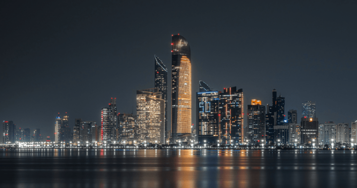Coinbase Builds Abu Dhabi Hub to Put Global Stocks Onchain