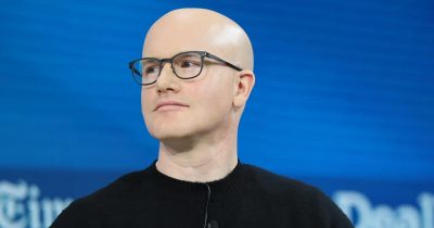 Coinbase CEO warns of potential AI risks within two years