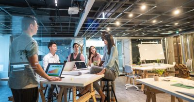 AI drives corporate earnings surge in Q2, boosts major tech firms