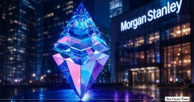 Bitcoin ETFs see $61M in weekly outflows while Ethereum ETFs quietly pocket $27M