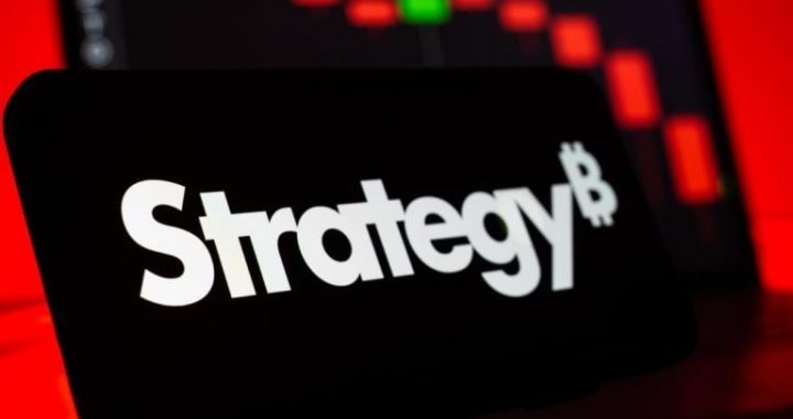 Strategy Completes Third Bitcoin Sale of 2026, Keeps 842,138 BTC
