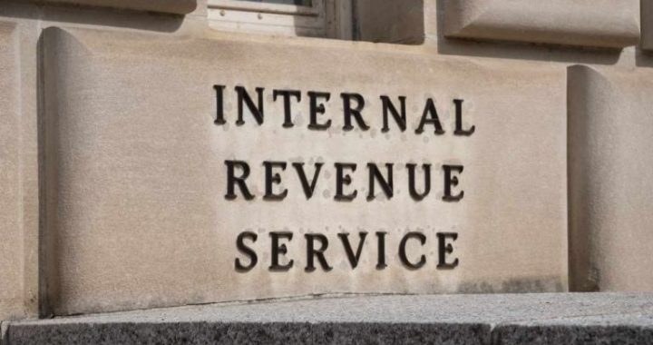 IRS Warns Fake Crypto Letters Target Wallets and Personal Data