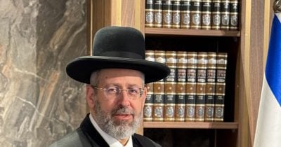 Israel’s Chief Rabbi denies Palestinian existence, calls for Gaza destruction
