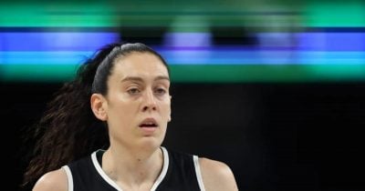Breanna Stewart fastest to 3,000 points with single WNBA team