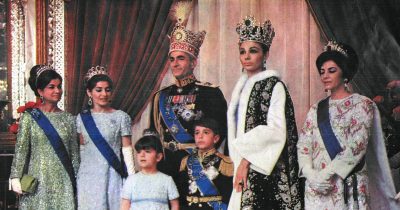 Images of Pahlavi family displayed in Tehran amid US-Israel ceasefire