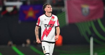 Chelsea signs Spanish left back Pep Chavarria from Rayo Vallecano