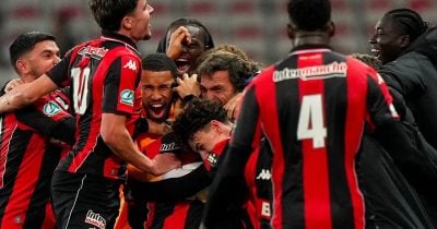 RC Lens reduced to 10 men after red card to Antonio in Trophée des Champions final vs PSG