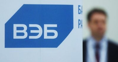 Russia fires VEB economist after remarks on Ukraine conflict, social crisis