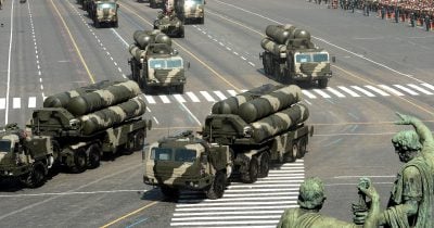 Ukraine strikes Russian S-400, radars in Crimea escalation
