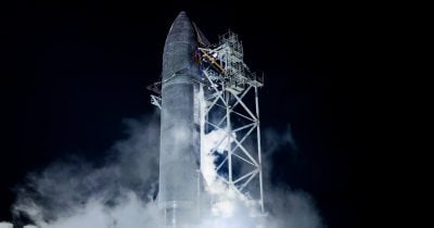 Elon Musk increases SpaceX stake, valued at $908B