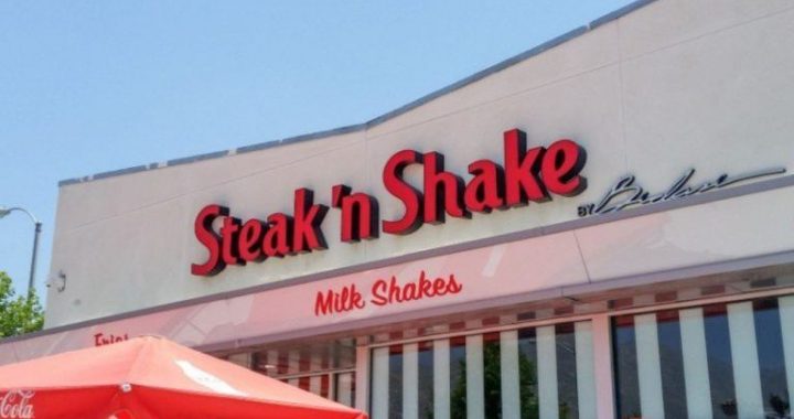 Why a Famous Burger Chain Now Calls Itself a ‘Bitcoin Company’