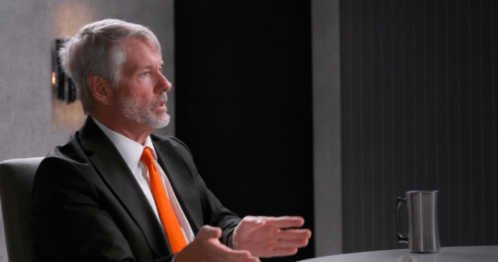 Strategy’s Saylor Claims ChatGPT Fueled $15B Financial Breakthrough