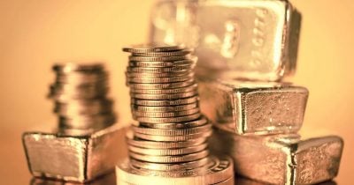 Gold rises 3% amid Strait of Hormuz deal optimism, weaker US dollar