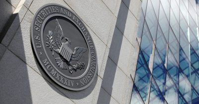 US SEC extends hands-off policy on shareholder proposals, raising governance concerns
