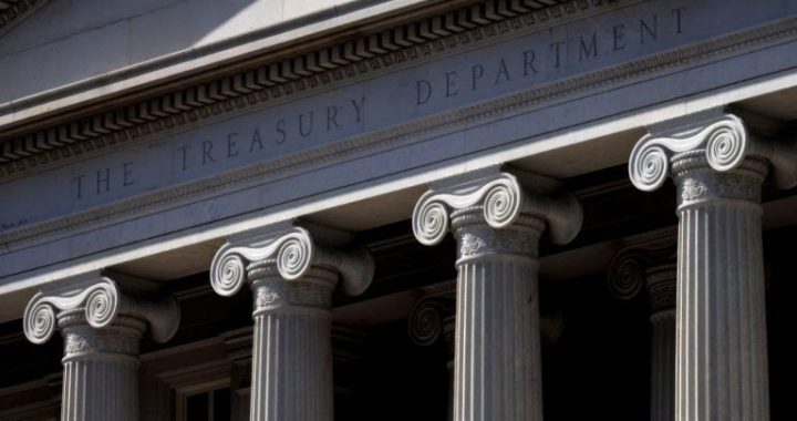Treasury Targets Iran Crypto Sector and $100M Oil Payment Network