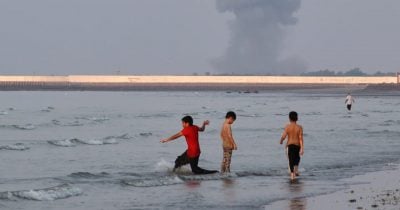 Trump signals willingness to end Iran conflict if Strait of Hormuz reopens