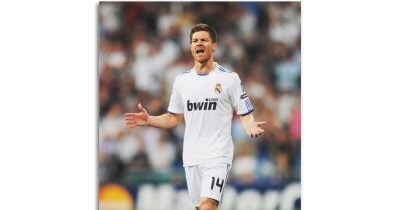 Chelsea’s Xabi Alonso updates on Jordan Henderson’s injury status