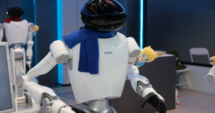 You Can Now Rent a Humanoid Robot in China for $443 a Day. Thousands Already Have