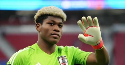Paris Saint-Germain submits €33M bid for goalkeeper Zion Suzuki